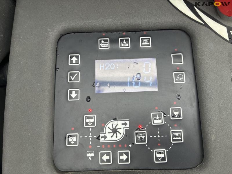 Fendt Rogator 655 self-propelled sprayer 17