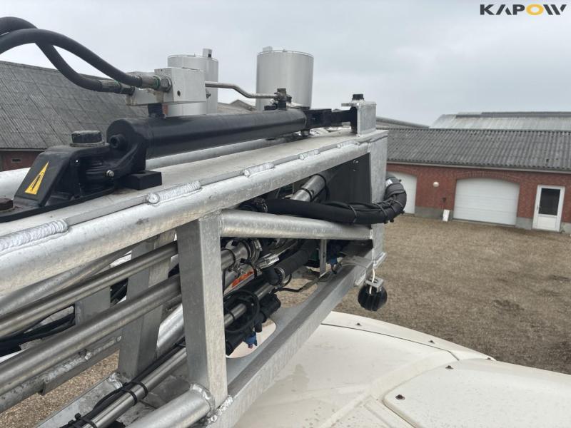 Fendt Rogator 655 self-propelled sprayer 39