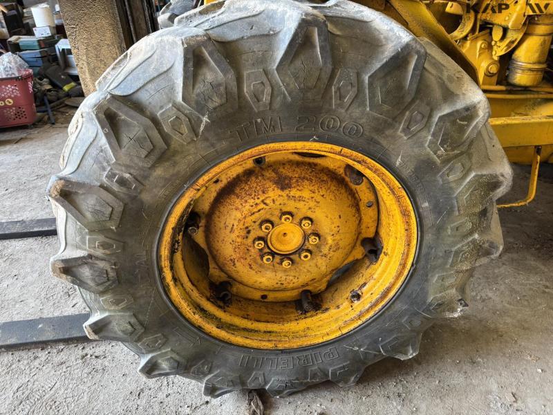 Ferguson pallet truck 27