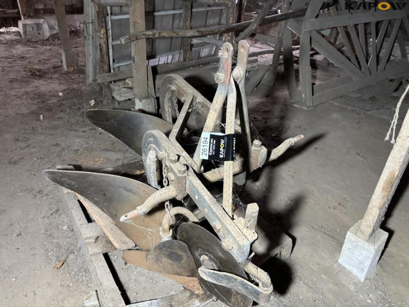 Ferguson plow 2 feet 3