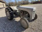 Ferguson TEA20 tractor 3