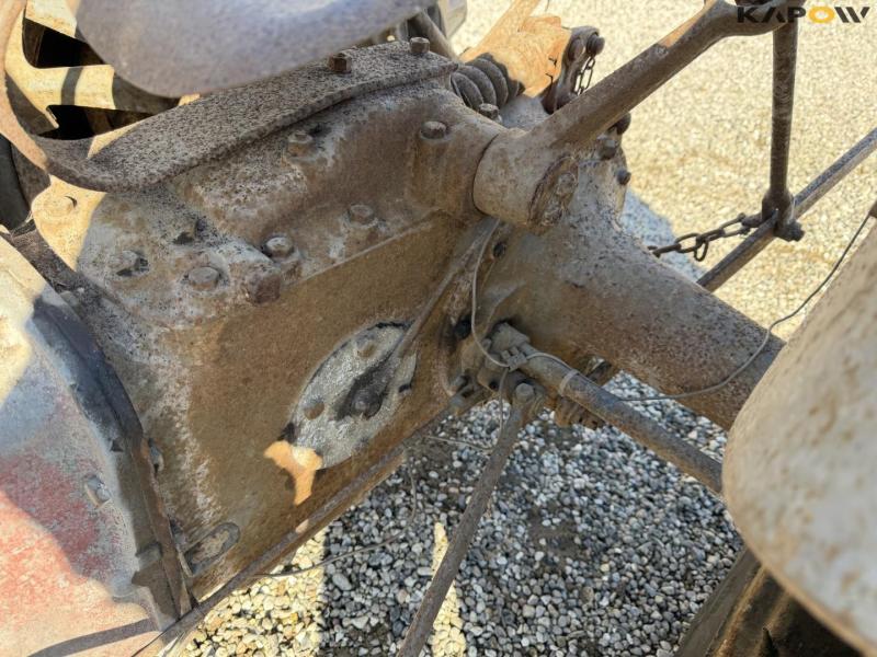 Ferguson TEA20 tractor 12