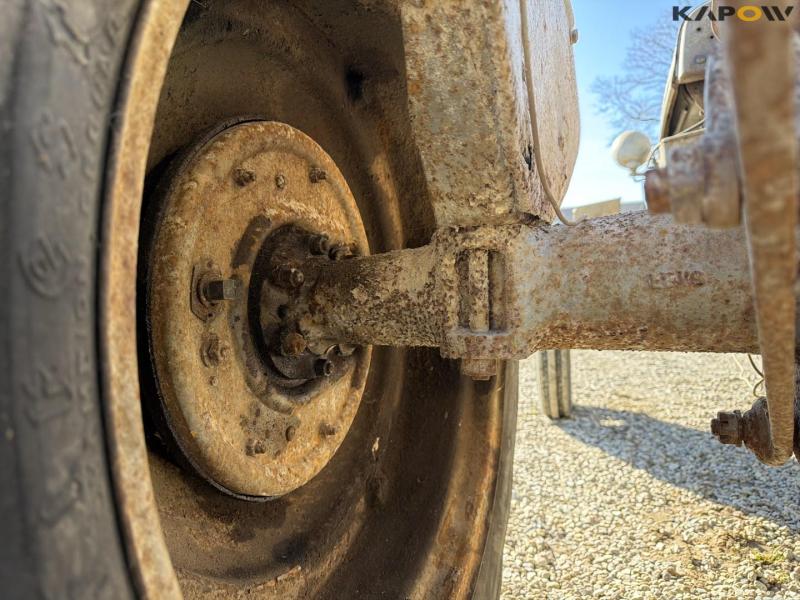 Ferguson TEA20 tractor 31