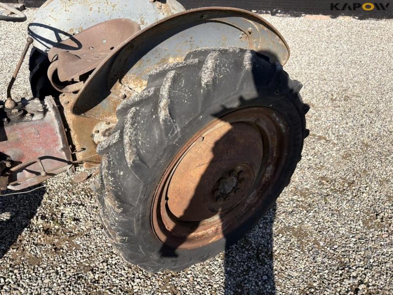 Ferguson TEA20 tractor 32