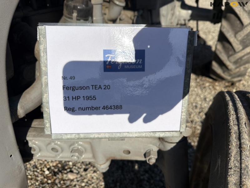 Ferguson TEA20 tractor 32