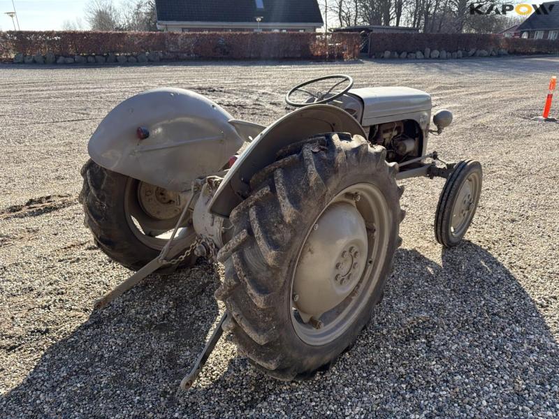 Ferguson TEA20 tractor 5