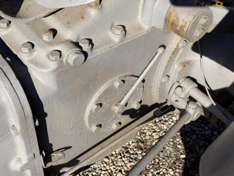 Ferguson TEA20 tractor 31