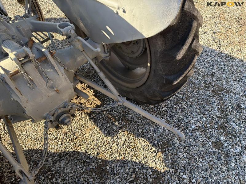 Ferguson TEA20 tractor 27