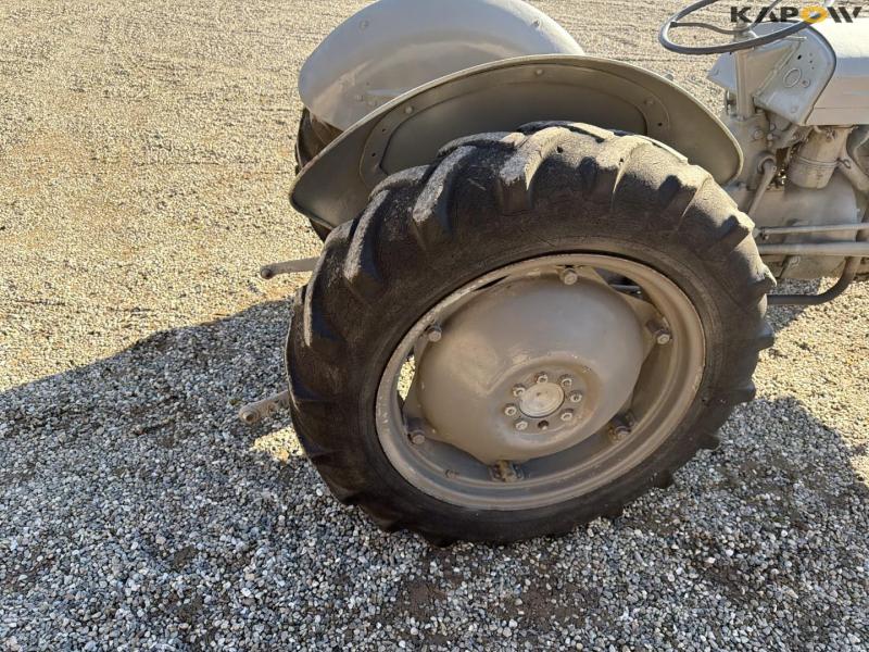 Ferguson TEA20 tractor 40