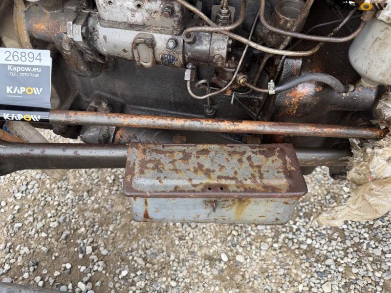 Ferguson 35 tractor 8