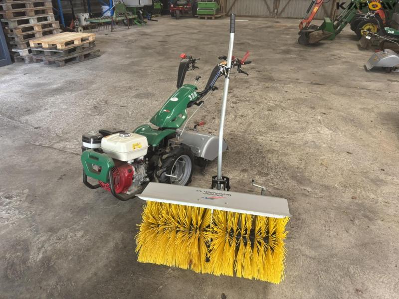 Ferrari 328 9HP with sweeper and rotary tiller - NEW 1