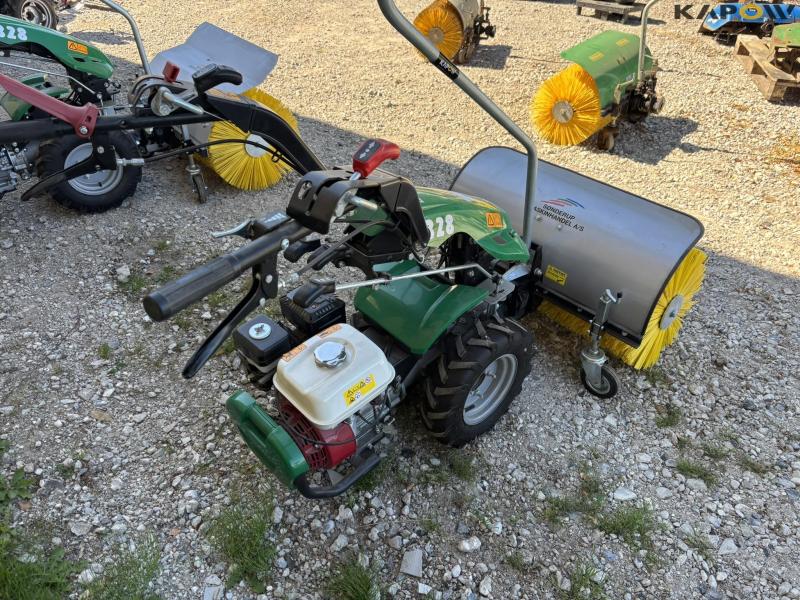 Ferrari 328 with sweeper 80 cm - new 5