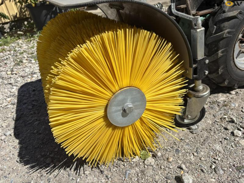 Ferrari 515 Griffon with New 60 cm sweeper 10