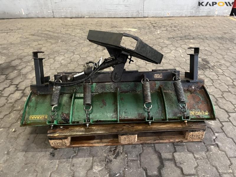 Ferrari rotating scraper blade 2