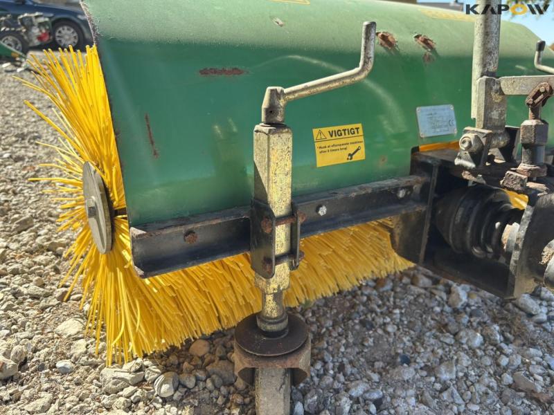 Ferrari FBM 80 sweeper 19