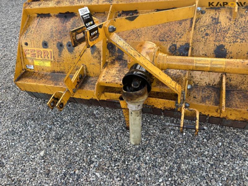 Ferri straw chopper 10