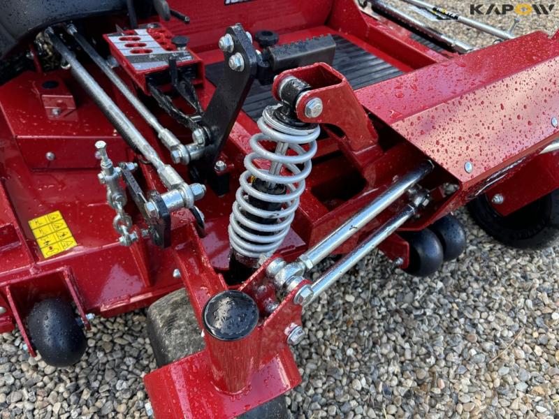 Ferris ZT 2200 Isx Zero Turn Grass Mower - New 17