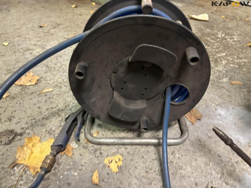 Ferrua AS210 compressor with equipment 17