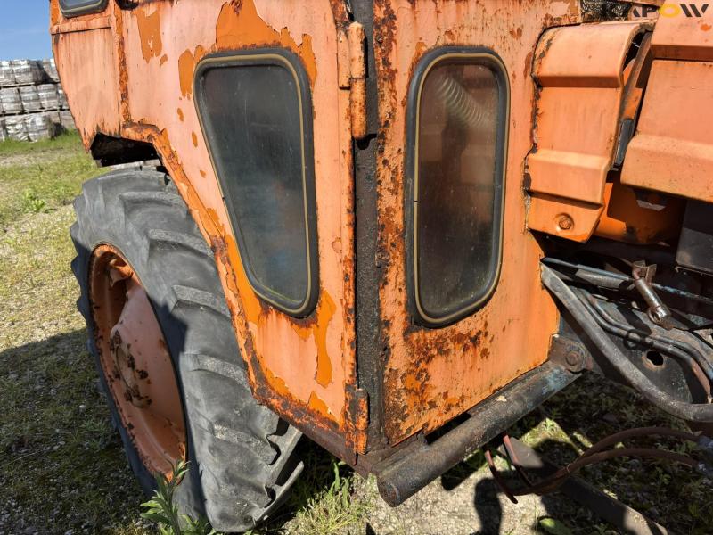 Fiat 250 N with broom 35