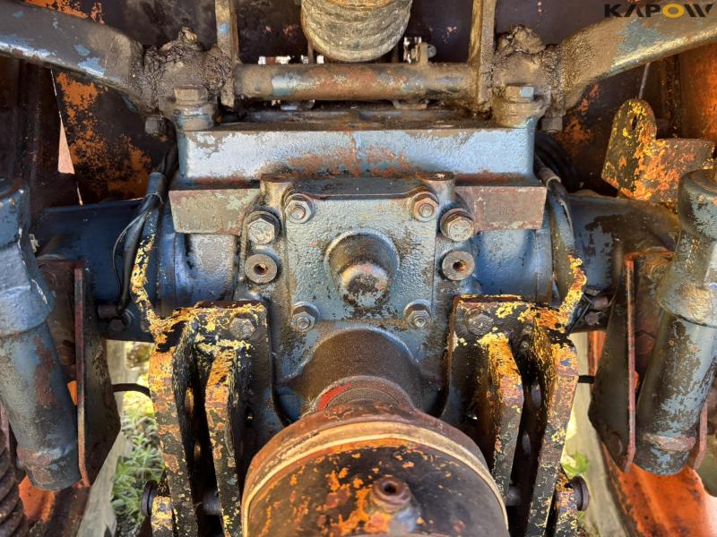 Fiat 250 N with broom 49