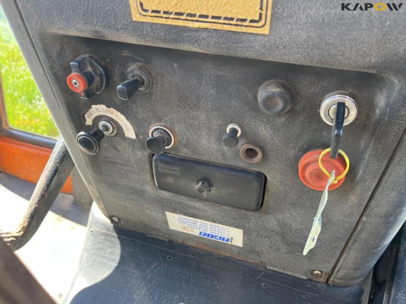 Fiat 880 tractor 43