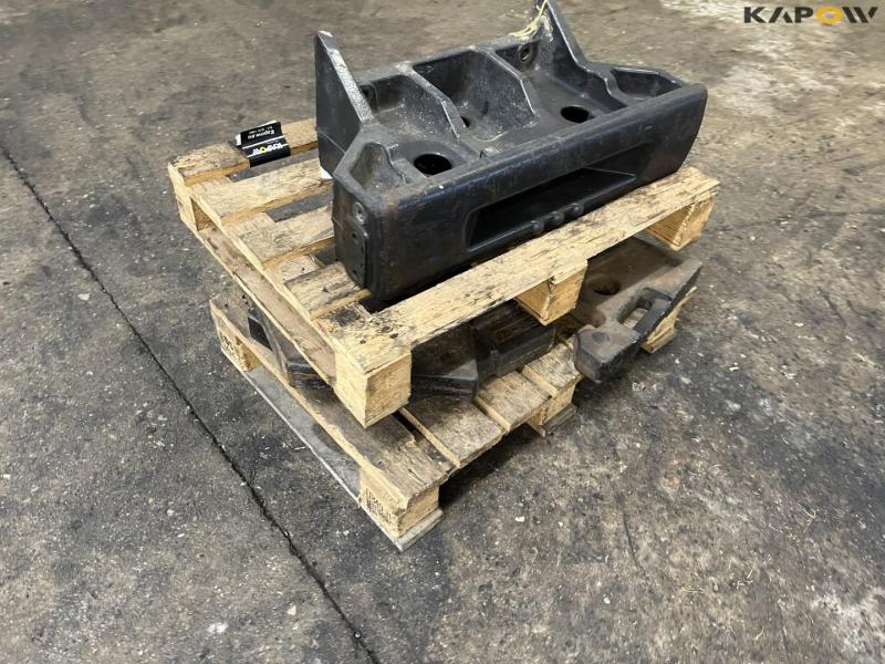 Fiat front weights with brackets 3