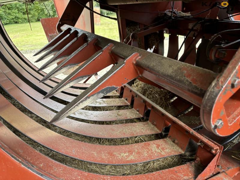 Fiatagri Hesston 4900 big square baler with bale wagon 41