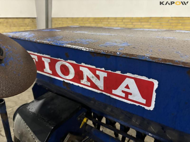 Fiona SD-977/3.00M seeder 20