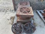Square well frame with round drain grate 4 pcs. 1