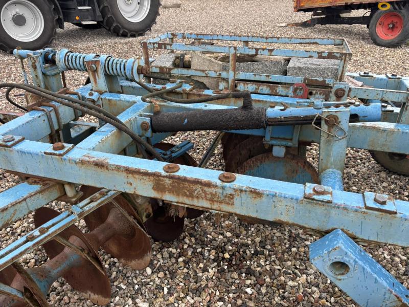 Fiskars FTR 32 disc harrow 33