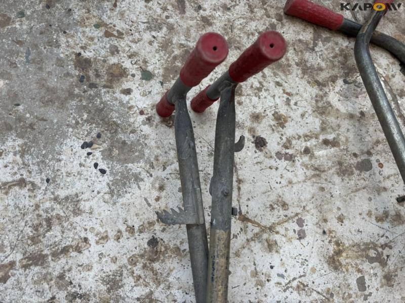 Tile/pipe pliers 17