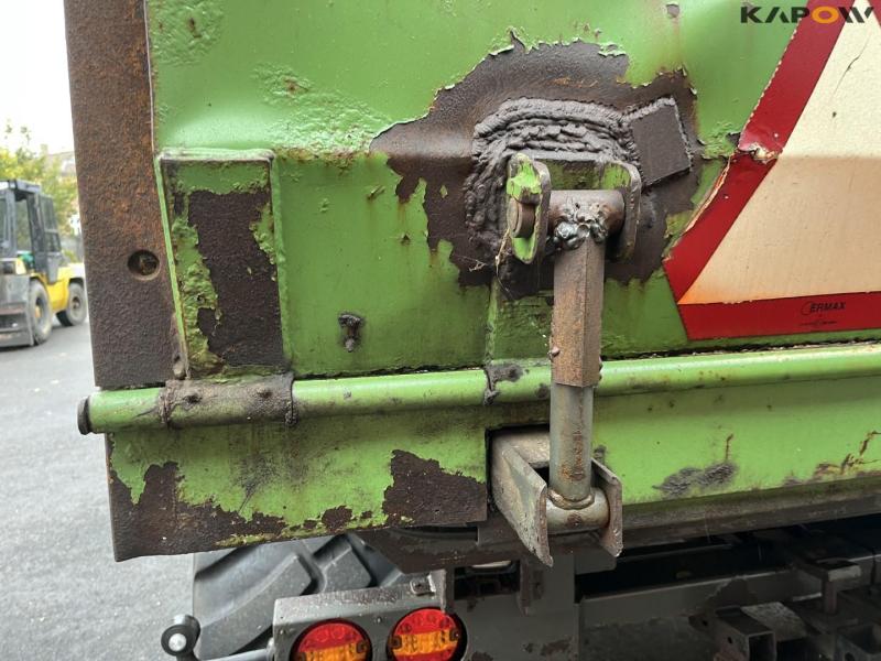 Wood chipper with crane and trolley 43