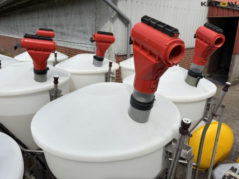 Automatic feeders - 10 pcs. 11