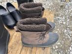 Footwear miscellaneous 14