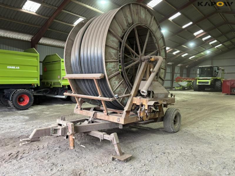 Feed hose for irrigation machine 1