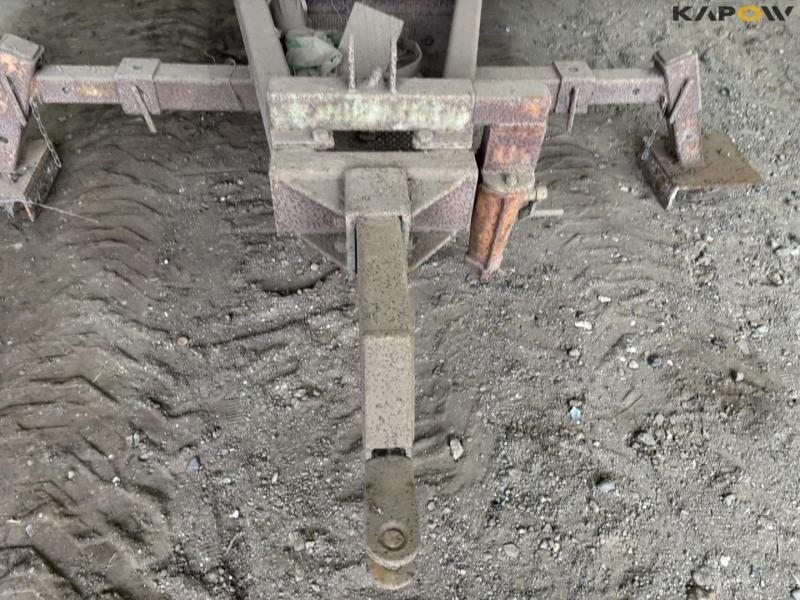 Feed hose for irrigation machine 10