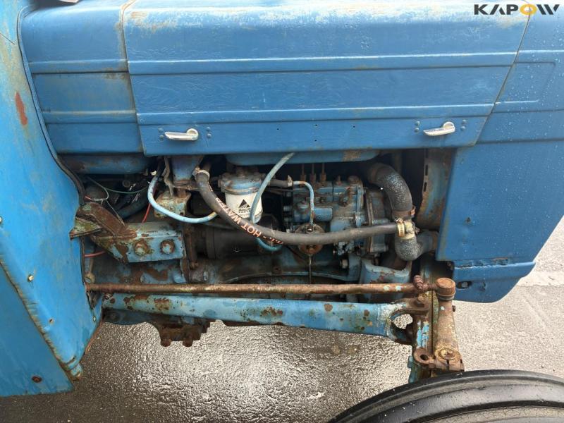 Ford 3000 tractor 10