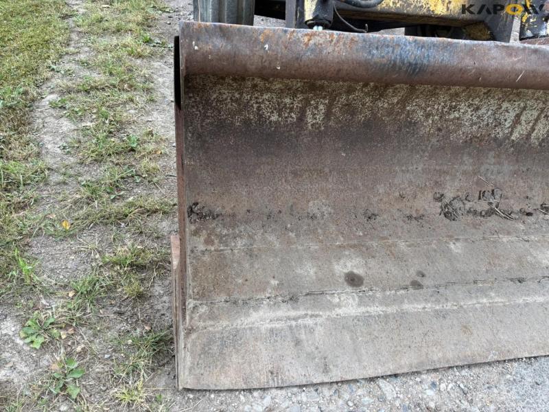 Ford 4550 loader 13