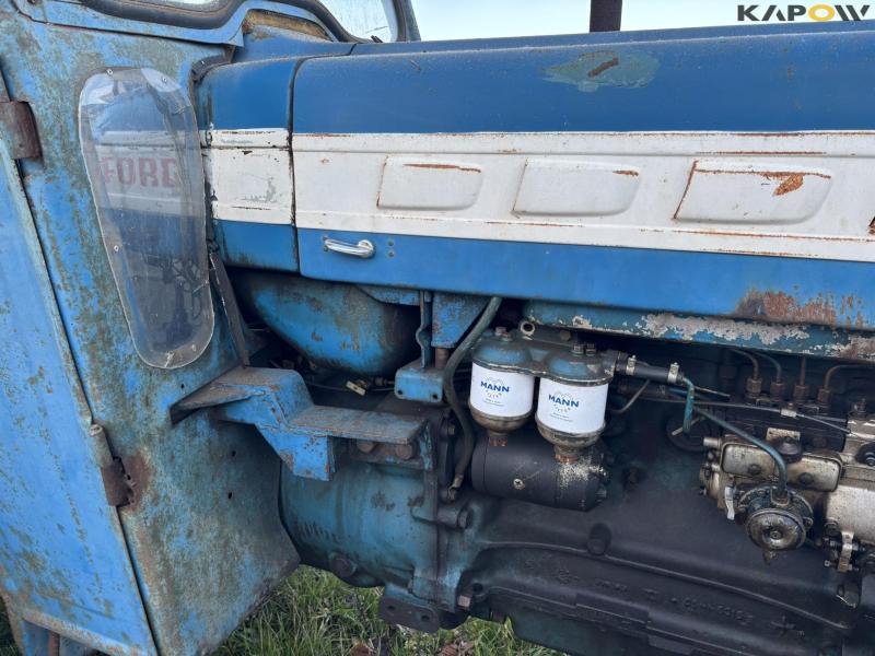 Ford 5000 tractor 19