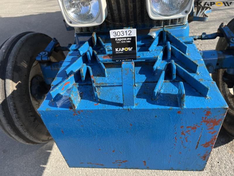 Ford 5610 Force II tractor 15