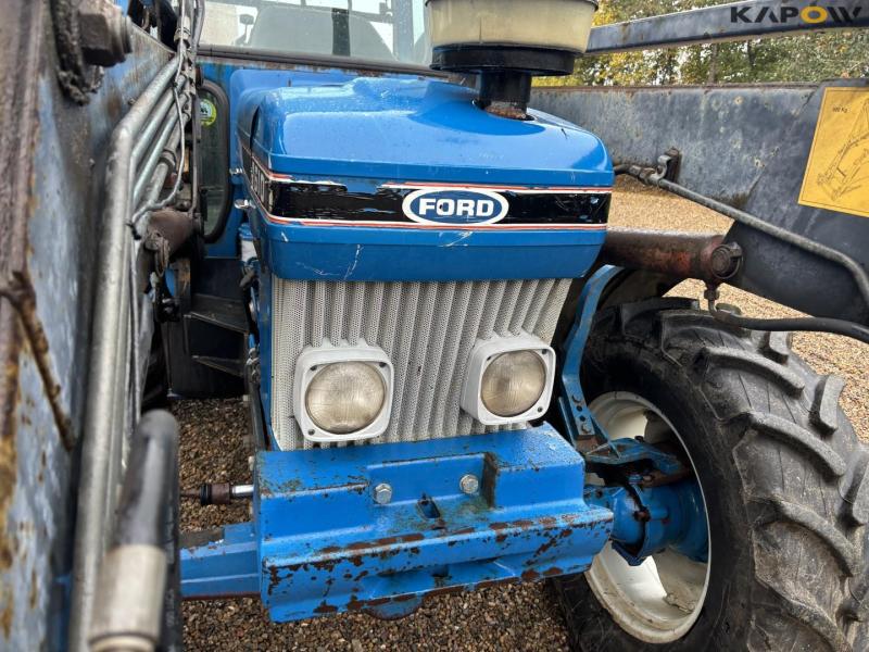 Ford 6610 tractor with front loader 18