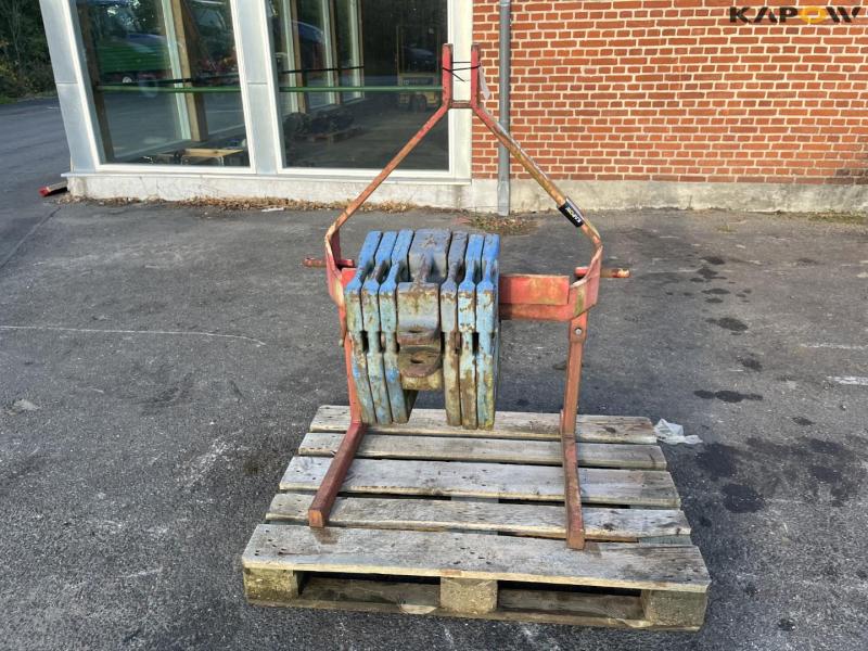 Ford front weight on HE-VA bracket 2