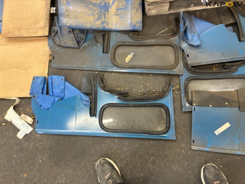 Ford tractor cabin parts 6