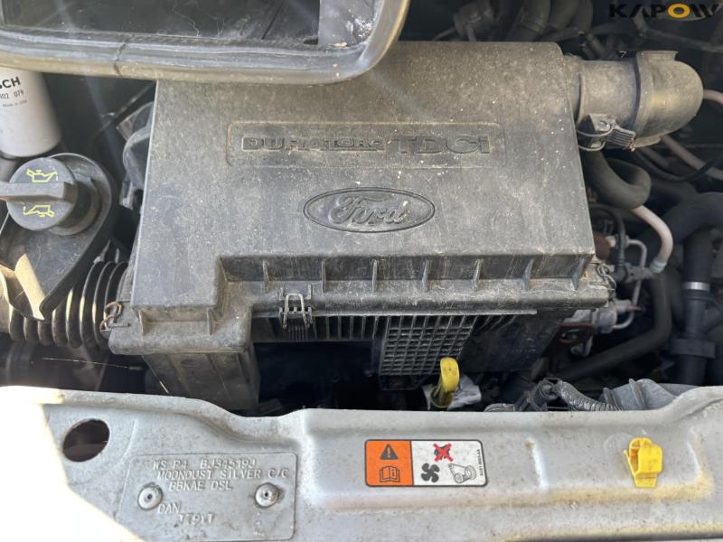 Ford Transit 115 T300 handicap bus 85