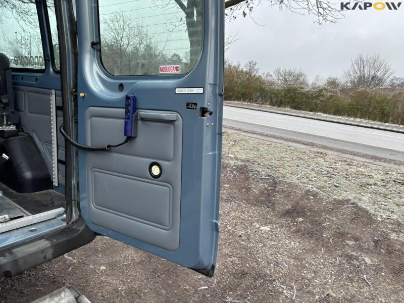 Ford Transit 120 T300 handicap bus 43
