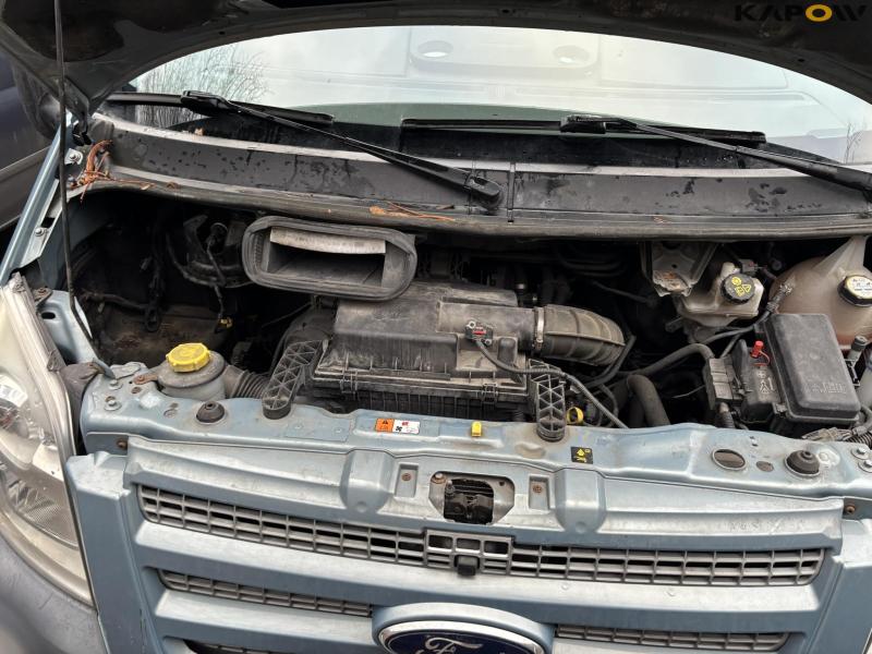 Ford Transit 120 T300 handicap bus 83