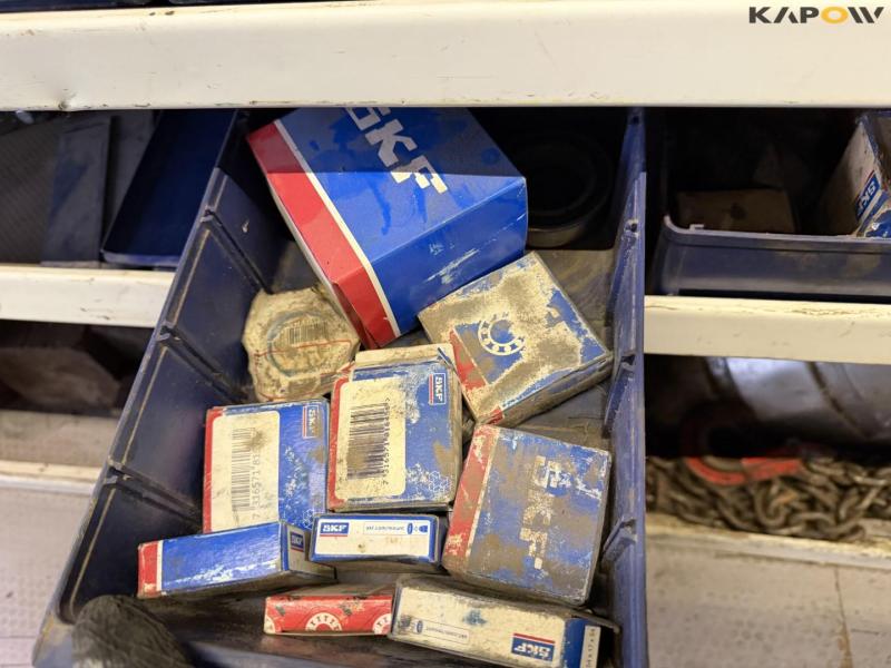 Ford Transit 2.2 Tdci with tools 80