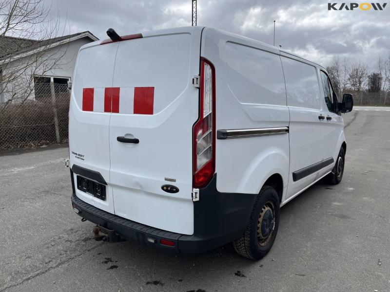 Ford transit custom 2.2 TDCI van 5