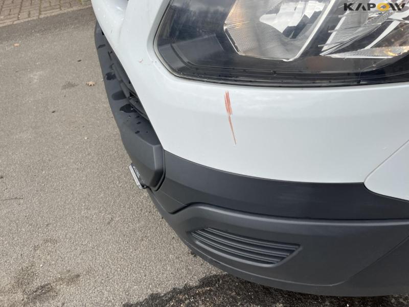 Ford transit custom 2.2 TDCI van 10