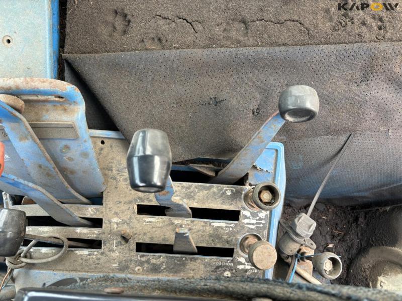 Ford TW35 tractor 58